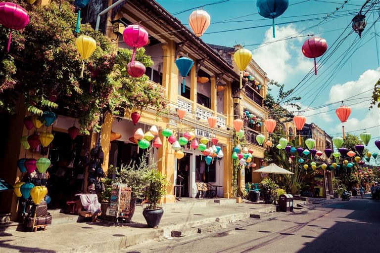 Sommerreise Zentralvietnam mit Badeurlaub ©Curioso.Photography/adobestock